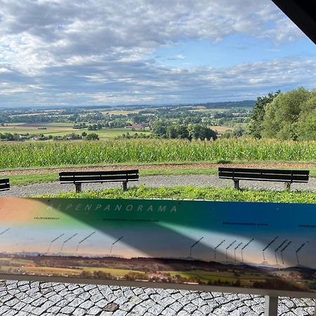 Wunderschoenes Apartment Mit Bademantelgang Zur Wohlfuehltherme Bad Griesbach  Buitenkant foto