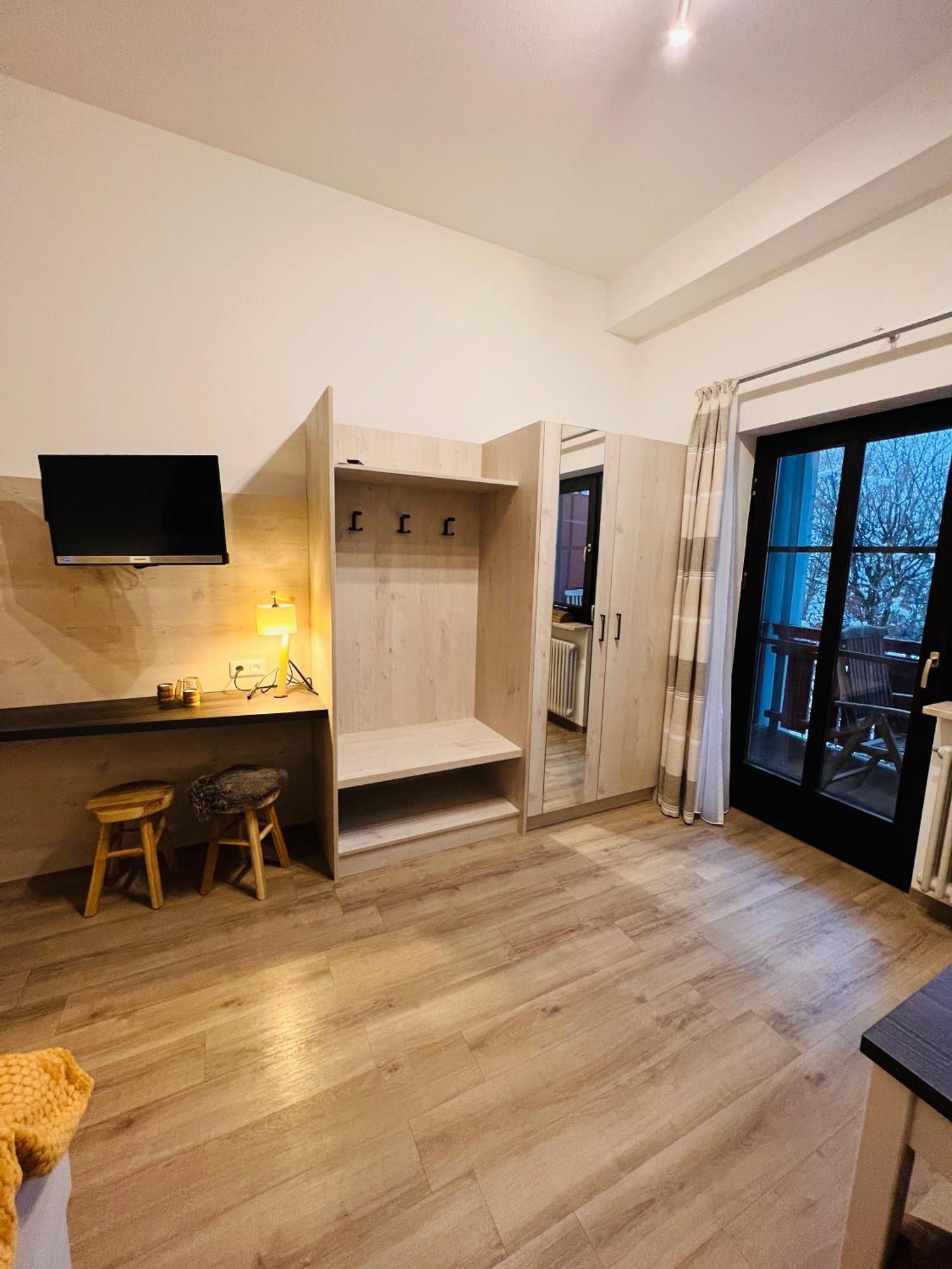Wunderschoenes Apartment Mit Bademantelgang Zur Wohlfuehltherme Bad Griesbach  Buitenkant foto