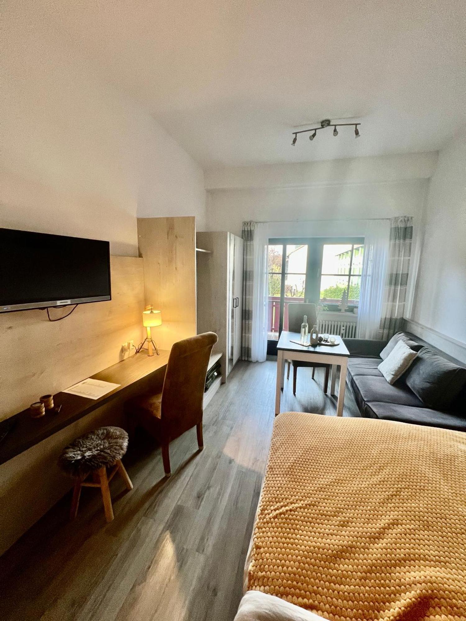 Wunderschoenes Apartment Mit Bademantelgang Zur Wohlfuehltherme Bad Griesbach  Buitenkant foto